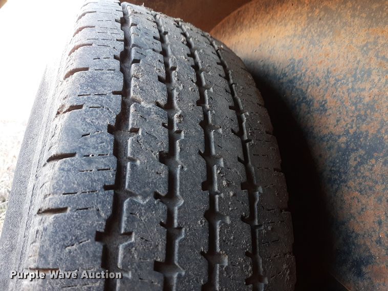 image for item DV9848 2001 Maxley Companies Vacmasters SPV800 vacuum excavator