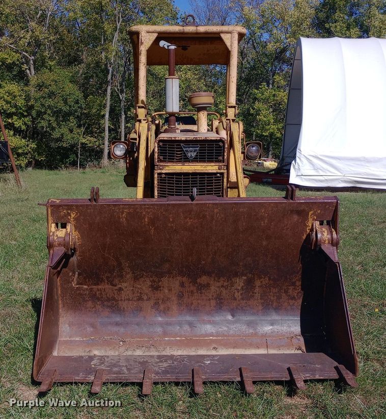 image for item DW0802 Massey Ferguson 300 track loader