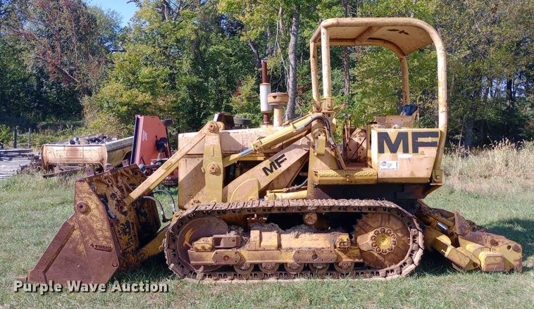 image for item DW0802 Massey Ferguson 300 track loader