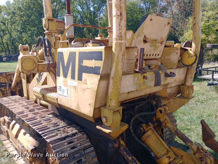 image for item DW0802 Massey Ferguson 300 track loader