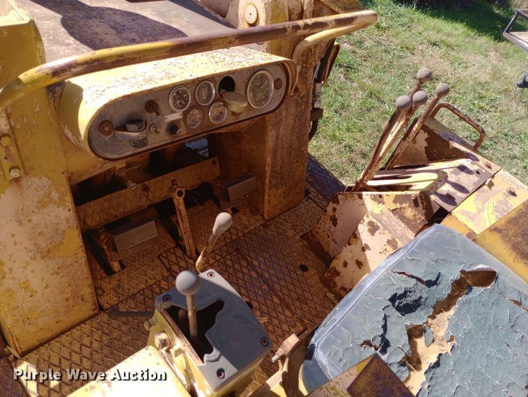 image for item DW0802 Massey Ferguson 300 track loader