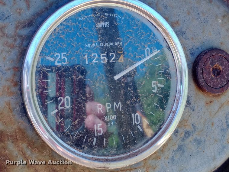 image for item DW0802 Massey Ferguson 300 track loader