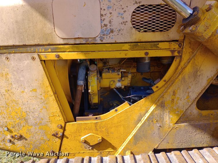 image for item DW0802 Massey Ferguson 300 track loader