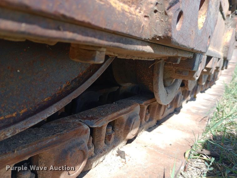 image for item DW0802 Massey Ferguson 300 track loader