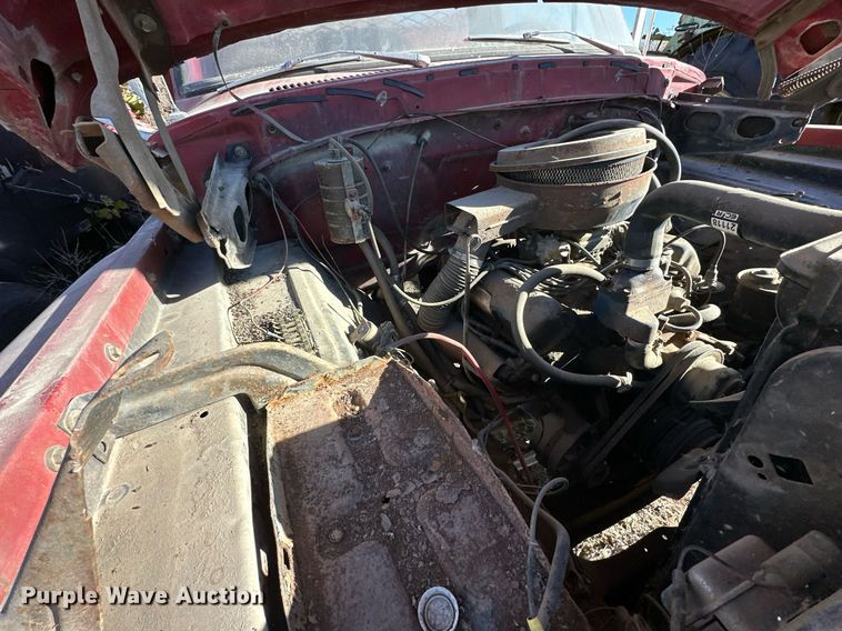 image for item DW2229 1978 Ford F604F fire truck