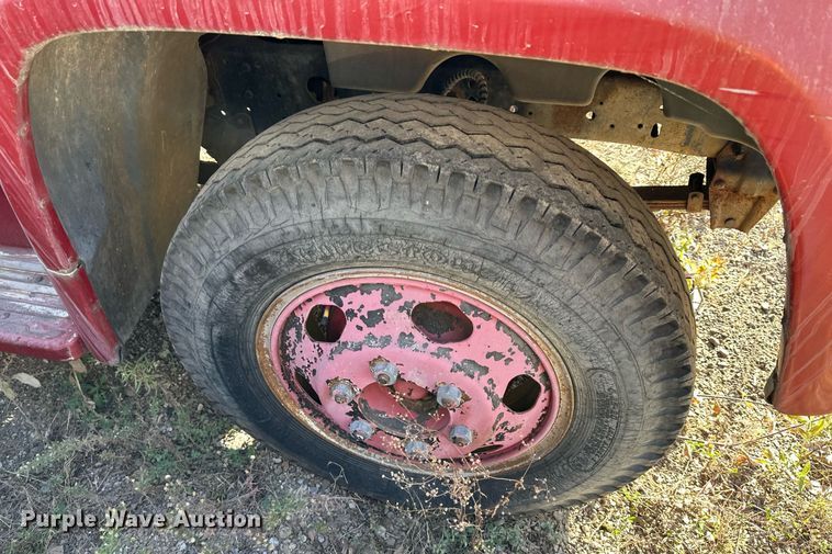 image for item DW2229 1978 Ford F604F fire truck