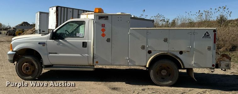 image for item DW2297 2000 Ford F550 Super Duty XL utility / service truck
