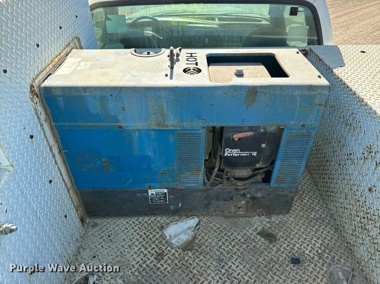 image for item DW2297 2000 Ford F550 Super Duty XL utility / service truck