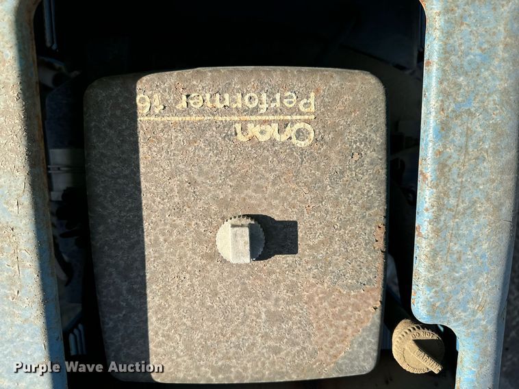 image for item DW2297 2000 Ford F550 Super Duty XL utility / service truck