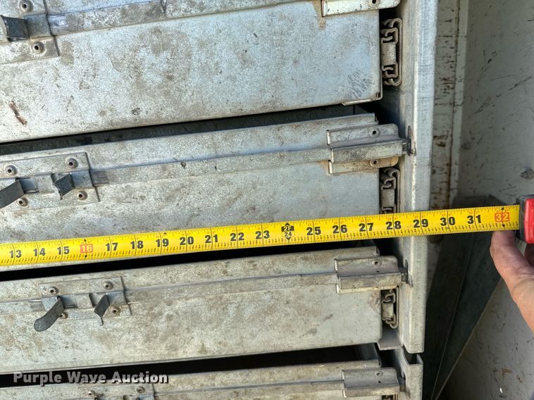 image for item DW2297 2000 Ford F550 Super Duty XL utility / service truck