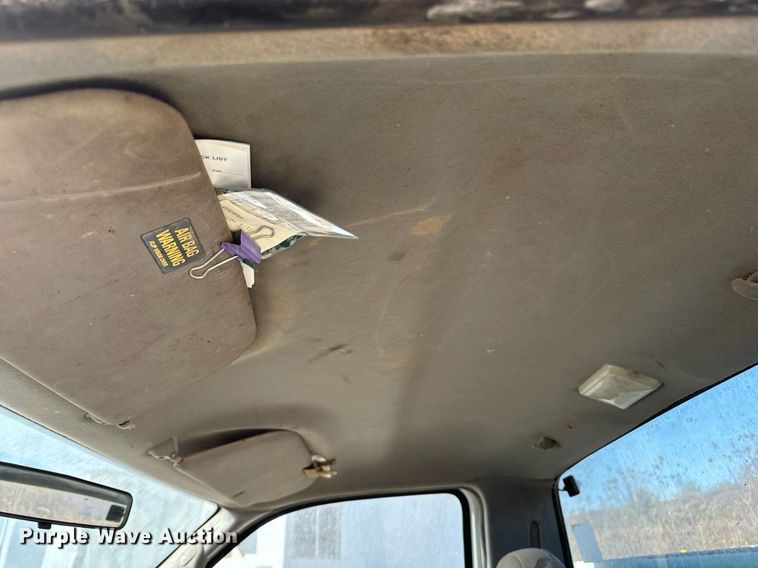 image for item DW2297 2000 Ford F550 Super Duty XL utility / service truck