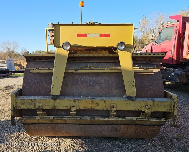 image for item DW2299 1985 Dynapac CC50A double drum vibratory roller