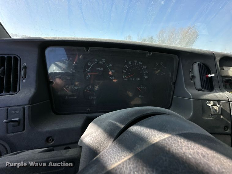 image for item DW2300 2000 Sterling LT8513 dump truck