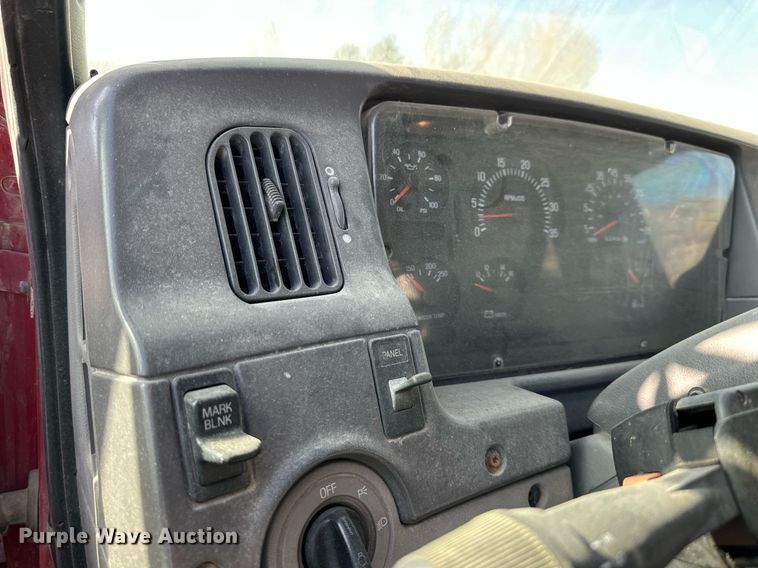 image for item DW2300 2000 Sterling LT8513 dump truck