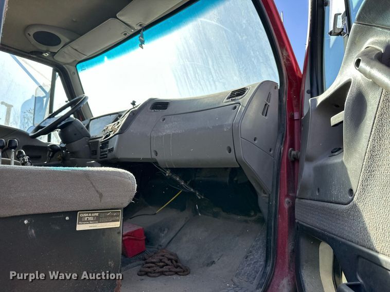 image for item DW2300 2000 Sterling LT8513 dump truck