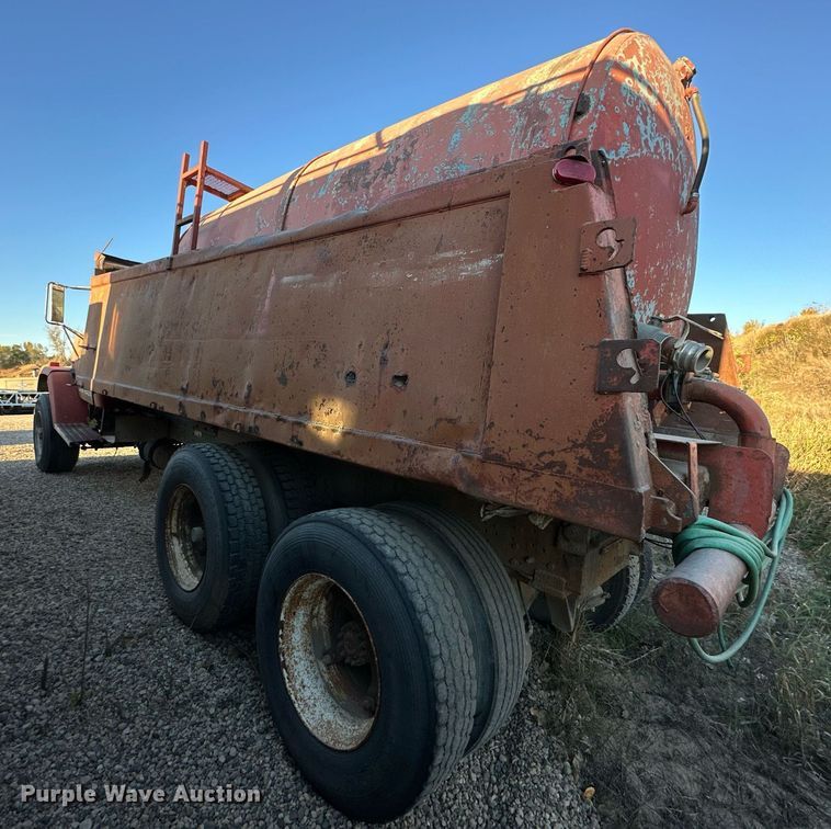 image for item DW2302 1979 GMC Brigadier dump truck