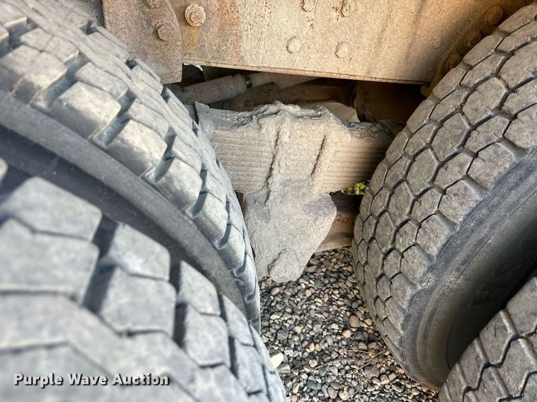 image for item DW2302 1979 GMC Brigadier dump truck