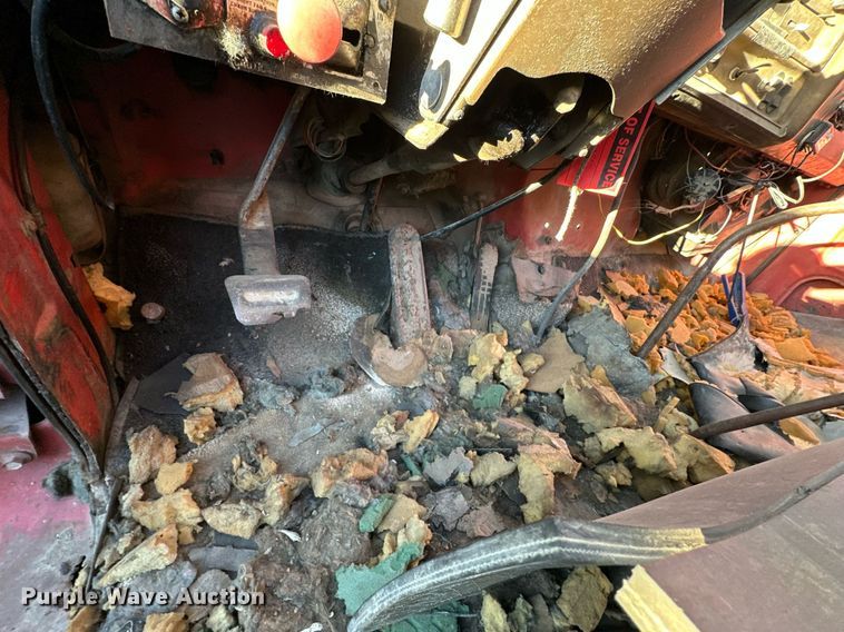 image for item DW2302 1979 GMC Brigadier dump truck