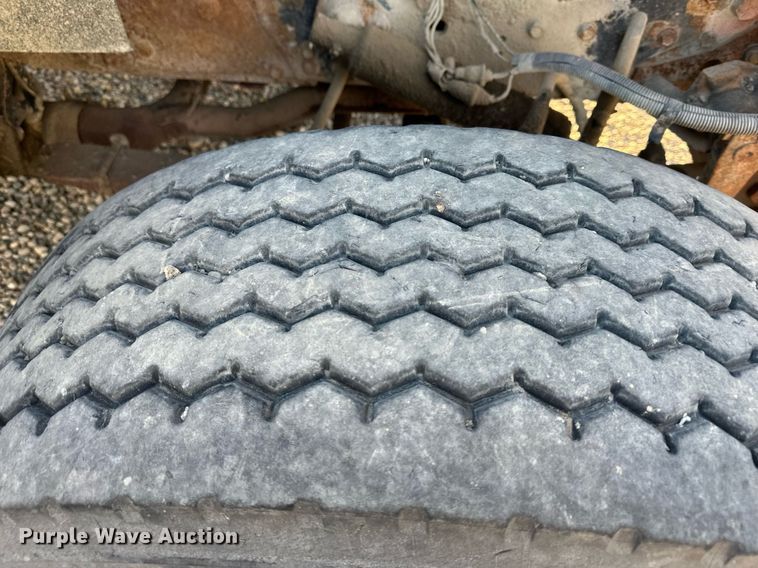 image for item DW2302 1979 GMC Brigadier dump truck