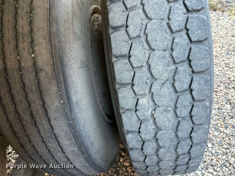 image for item DW2302 1979 GMC Brigadier dump truck