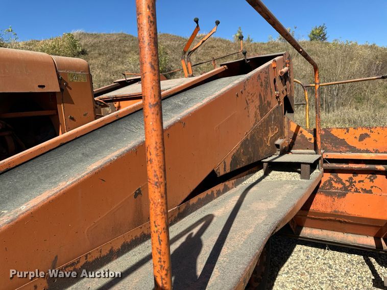 image for item DW2304 Etnyre U372 chip spreader