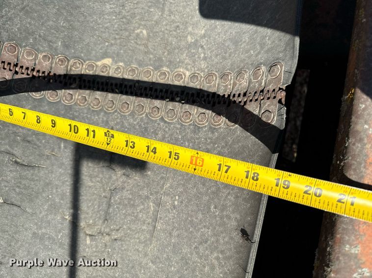 image for item DW2304 Etnyre U372 chip spreader