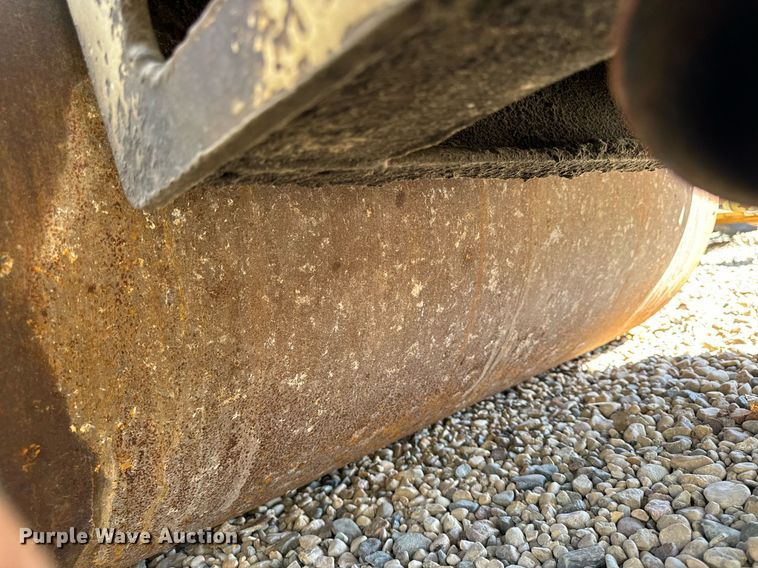 image for item DW2307 1995 Ingersoll Rand DD24 double drum vibratory roller