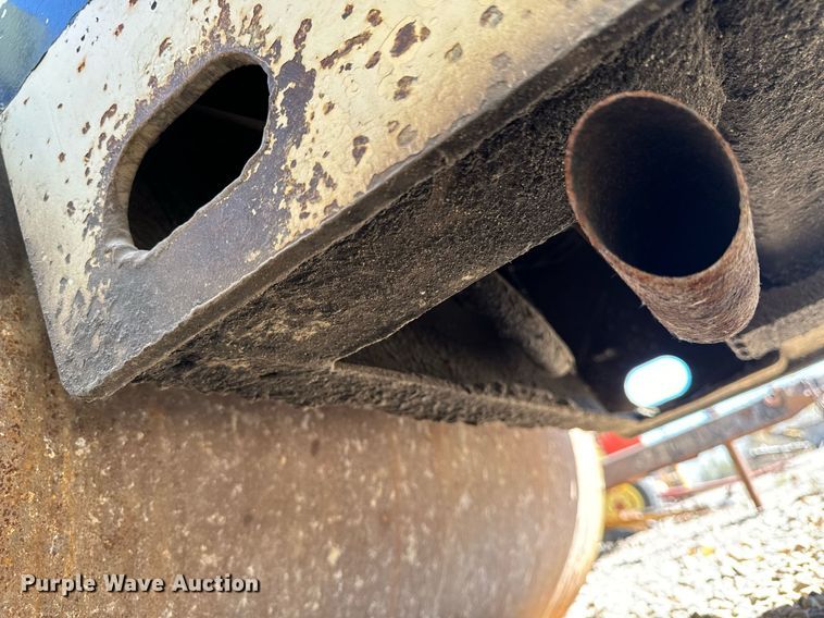 image for item DW2307 1995 Ingersoll Rand DD24 double drum vibratory roller