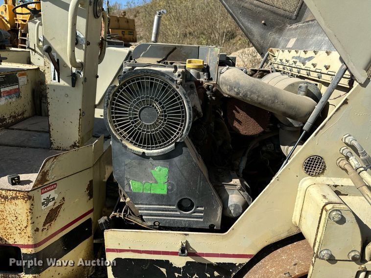 image for item DW2307 1995 Ingersoll Rand DD24 double drum vibratory roller