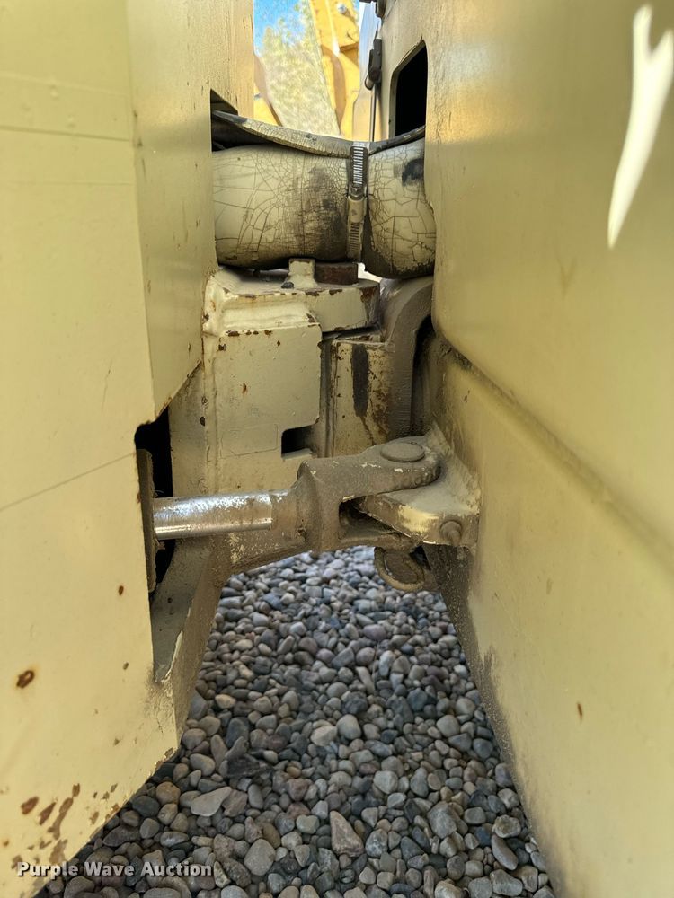 image for item DW2308 1994 Ingersoll Rand DD24 double drum vibratory roller