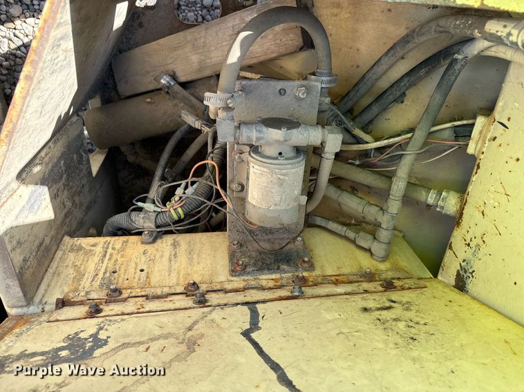 image for item DW2308 1994 Ingersoll Rand DD24 double drum vibratory roller