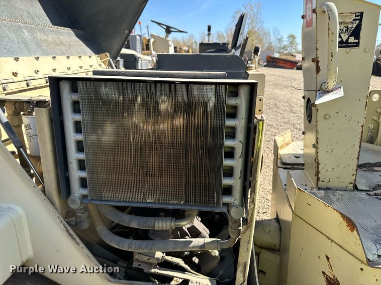 image for item DW2308 1994 Ingersoll Rand DD24 double drum vibratory roller