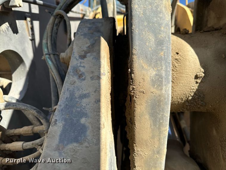 image for item DW2311 1999 Volvo L220D wheel loader