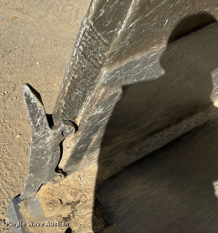 image for item DW2311 1999 Volvo L220D wheel loader