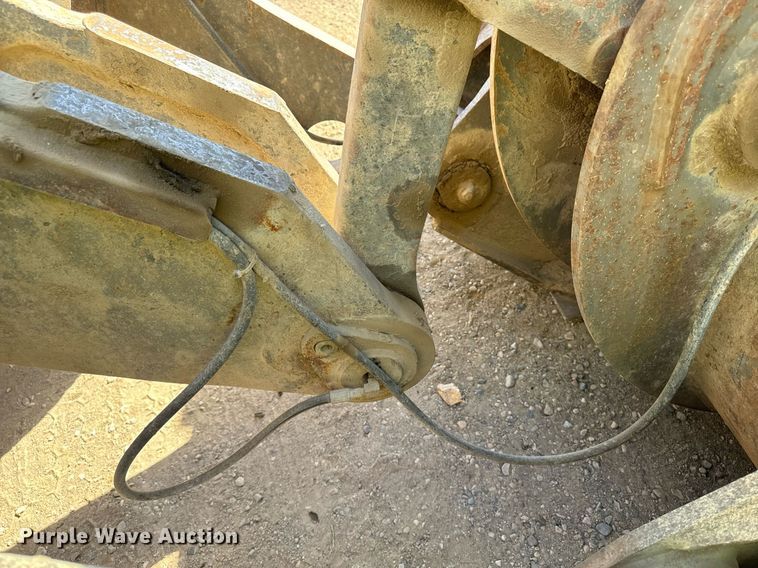 image for item DW2311 1999 Volvo L220D wheel loader