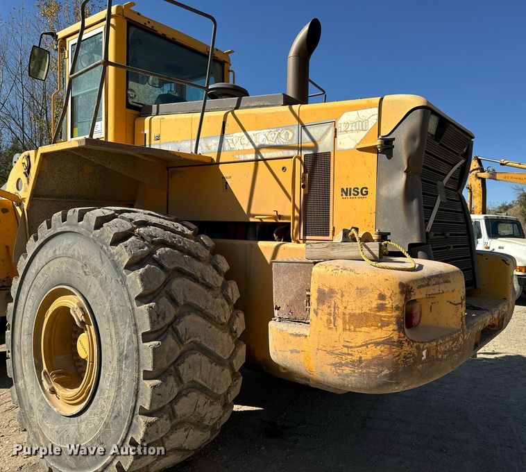 image for item DW2311 1999 Volvo L220D wheel loader