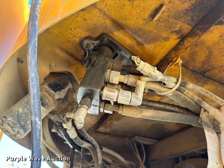 image for item DW2311 1999 Volvo L220D wheel loader