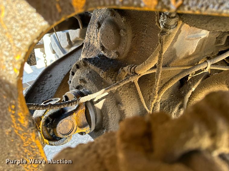 image for item DW2311 1999 Volvo L220D wheel loader