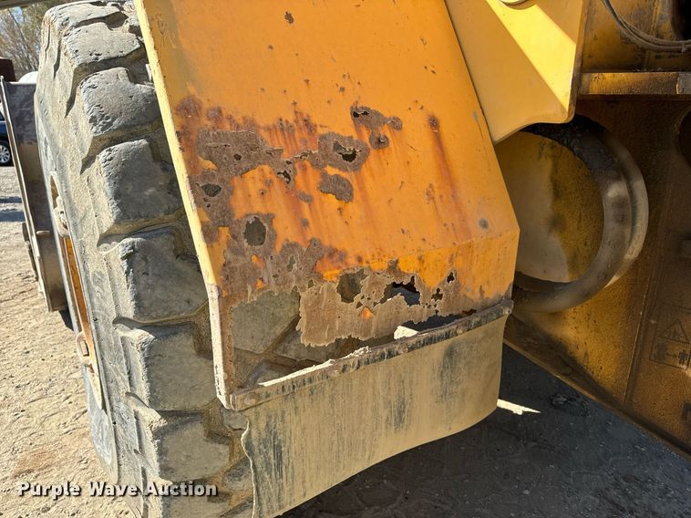 image for item DW2311 1999 Volvo L220D wheel loader