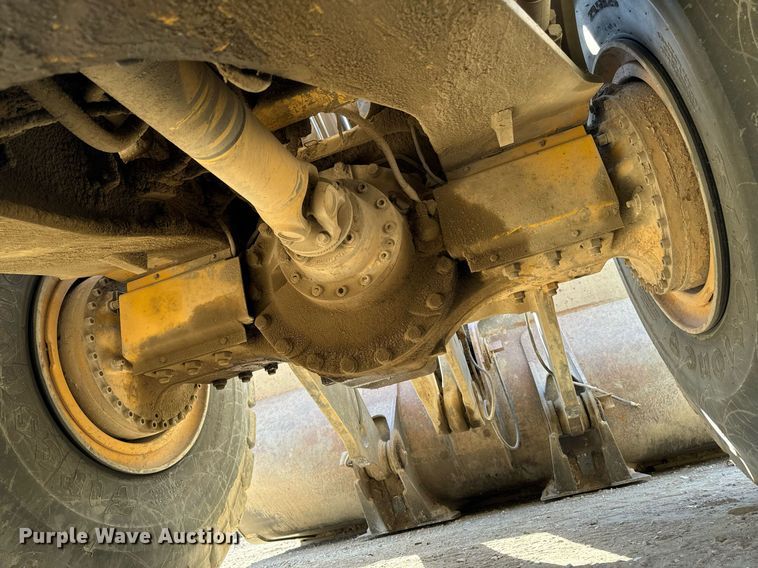 image for item DW2311 1999 Volvo L220D wheel loader