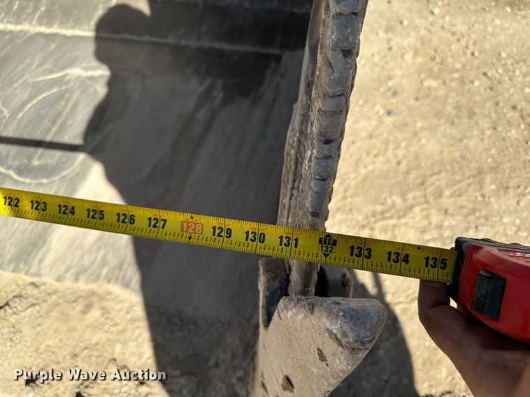 image for item DW2311 1999 Volvo L220D wheel loader