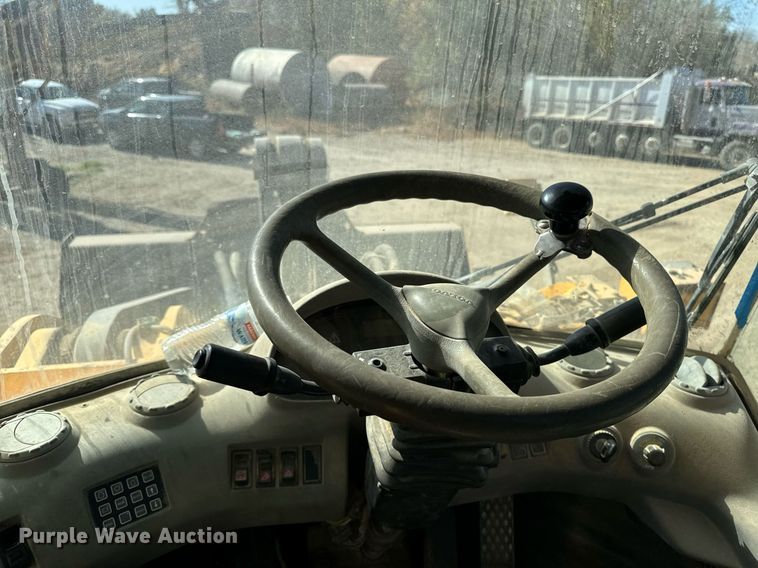 image for item DW2311 1999 Volvo L220D wheel loader