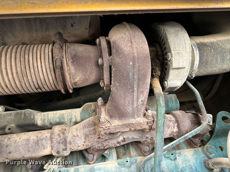 image for item DW2311 1999 Volvo L220D wheel loader