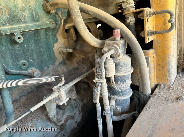 image for item DW2311 1999 Volvo L220D wheel loader