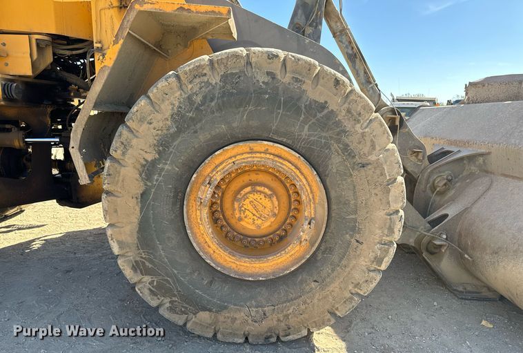 image for item DW2311 1999 Volvo L220D wheel loader