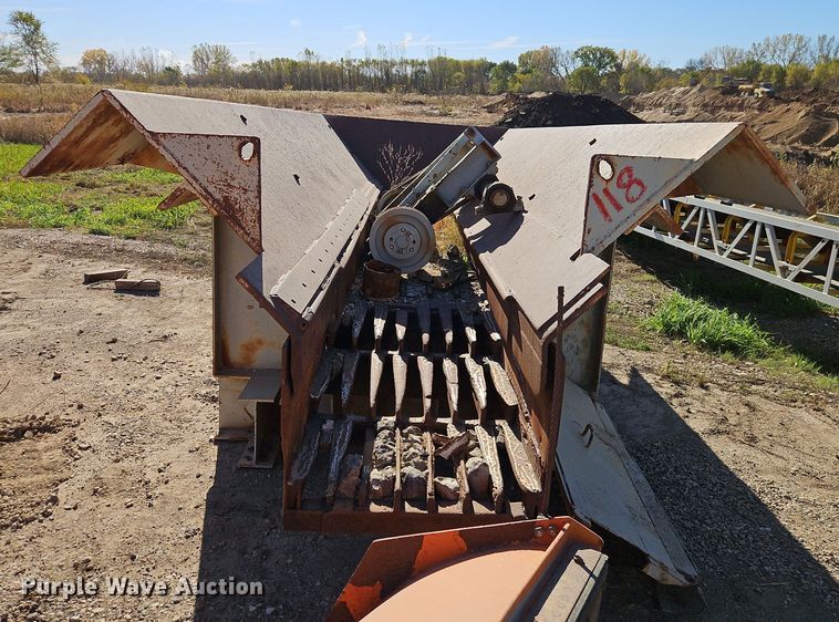 image for item DW2316 Screen