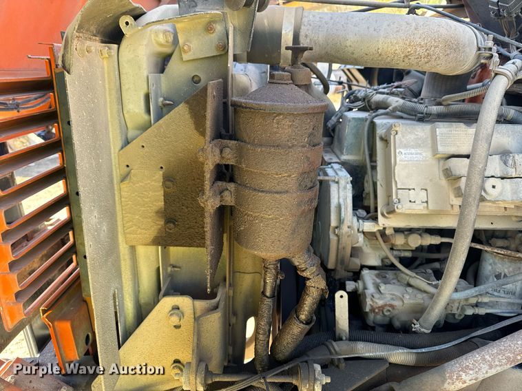 image for item DW2317 2000 International 4900  dump truck