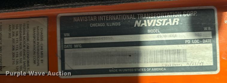 image for item DW2317 2000 International 4900  dump truck