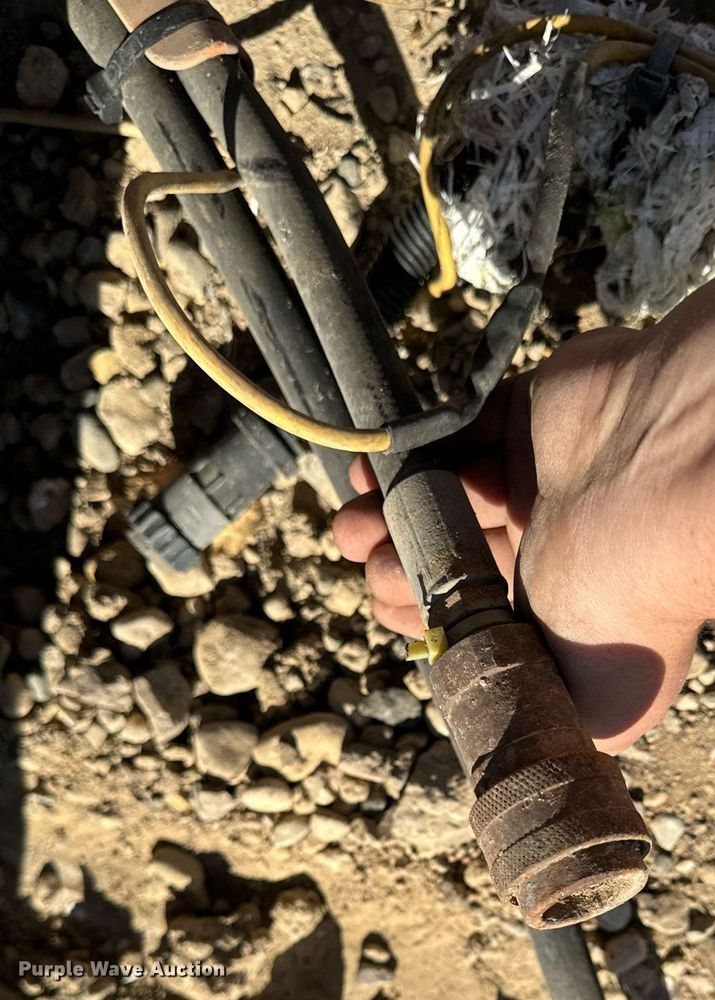 image for item DW2317 2000 International 4900  dump truck