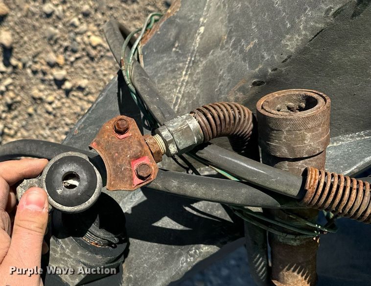 image for item DW2318 1979 Truckweld PTEVSC end dump pup trailer